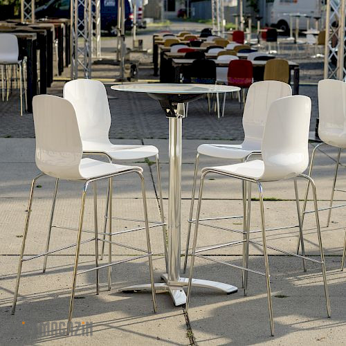 stehtisch_saphir_mit_barhocker_glamour_weiss_1.jpg