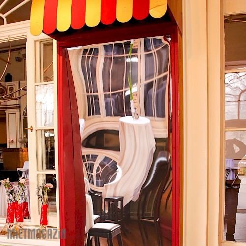 1001080_00_03_spiegelkabinett.jpg