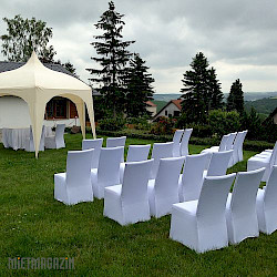 stuhl_sambal_mit_stuhlhusse_stretch_universal_pavillon_trauung_1.jpg