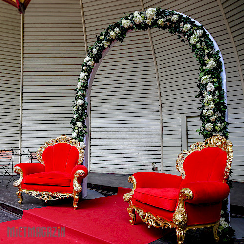 1000098_00_03_barocksessel_pompadour-beispiel.jpg