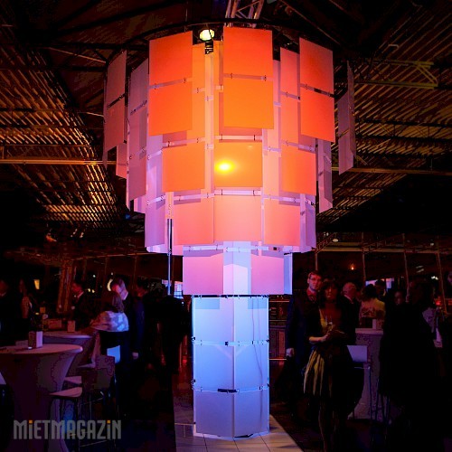 1000684_00_01_leuchter-lumenplex-beispiel.-quadrat.500x0-pim2-watermark.jpg