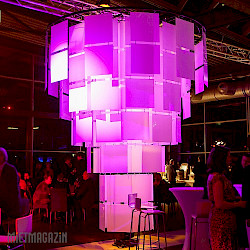 1000684_00_03_leuchter-lumenplex-beispiel.jpg