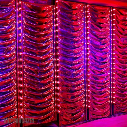 1001079_00_01_lichtervorhang_revue.-quadrat.500x0-pim2-watermark.jpg