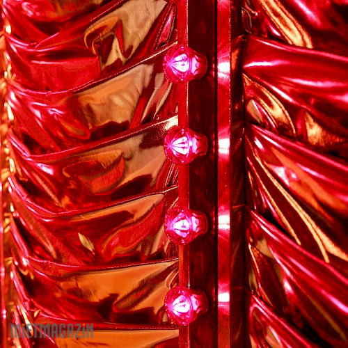 1001079_00_04_lichtervorhang_revue.jpg