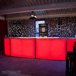 led-bar_kir_royal_rot_beispiel_01.jpg